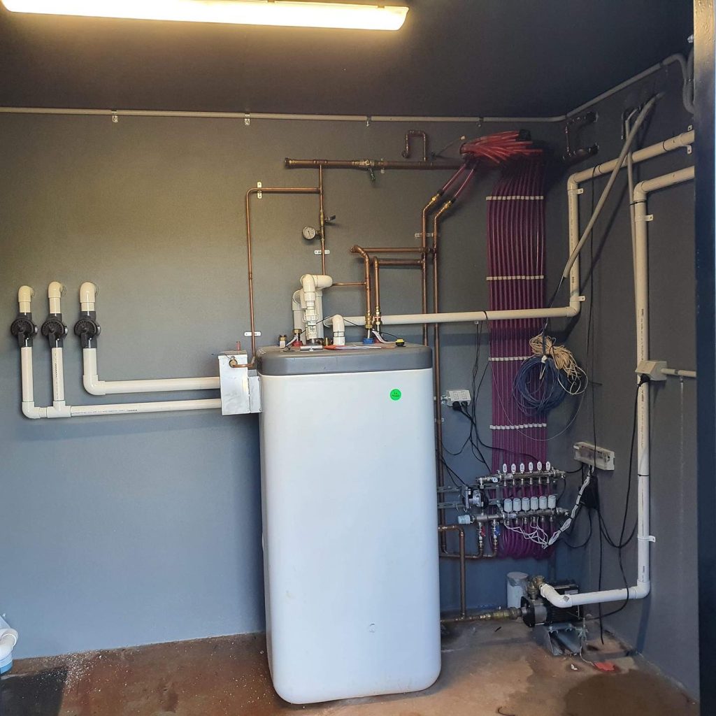 119438070 4279352098802050 6774208270396957532 N